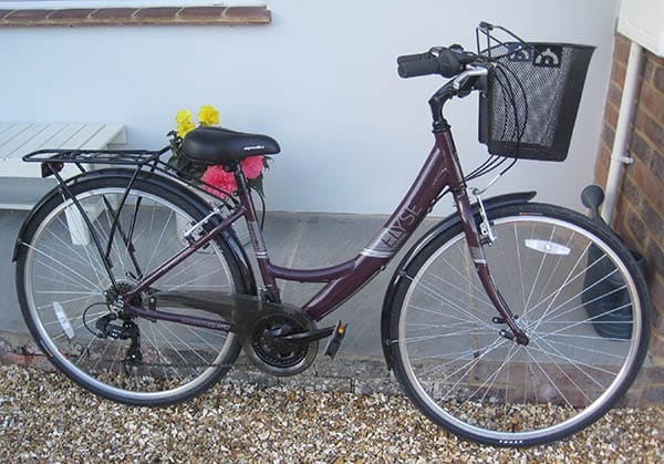 Halfords Apollo Elyse Womens Purple Hybrid Bike 